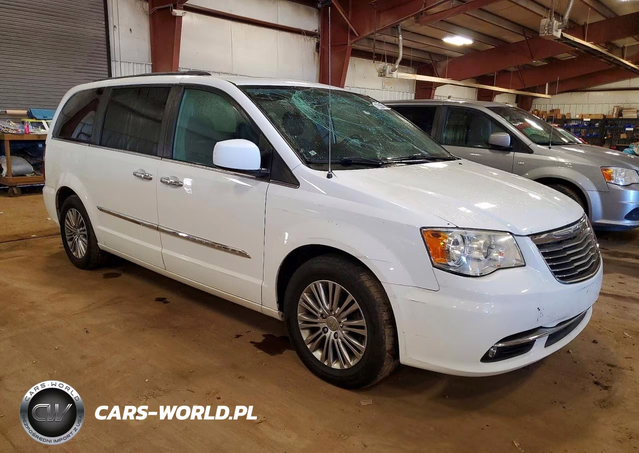 2014 Chrysler Town & Country Touring L VIN:2C4RC1CG0ER351162 - 4