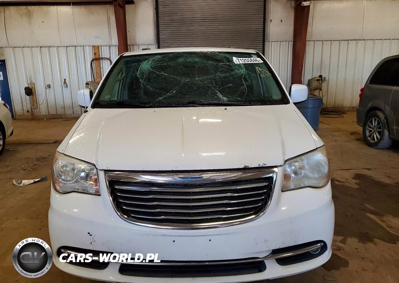 2014 Chrysler Town & Country Touring L VIN:2C4RC1CG0ER351162 - 5