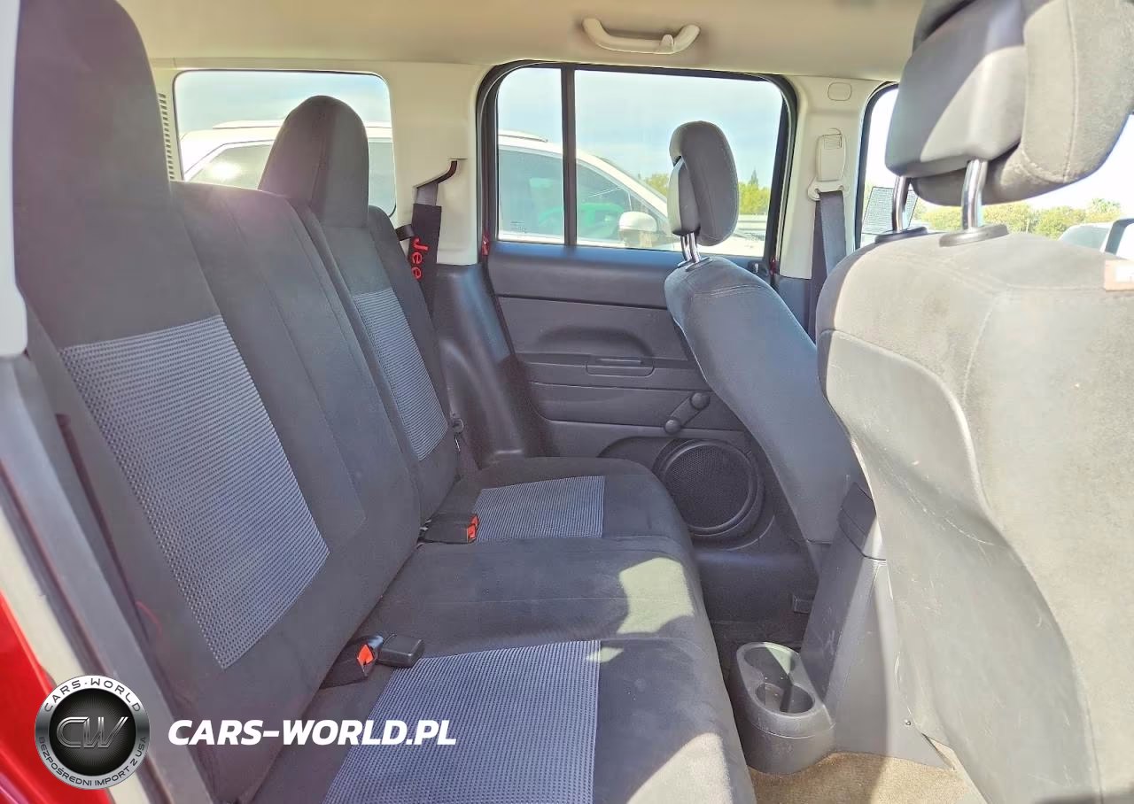 2016 Jeep Patriot Sport VIN:1C4NJPBB2GD603609 - 11