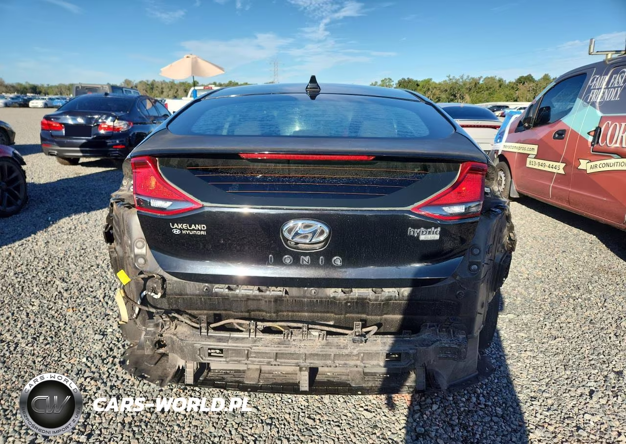 2017 Hyundai Ioniq Blue VIN:KMHC65LC6HU023894 - 6