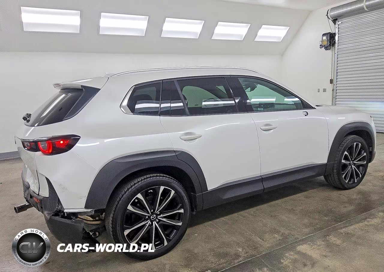 2026 Mazda Cx-50 Premium VIN:7MMVABDL6TN467319 - 3