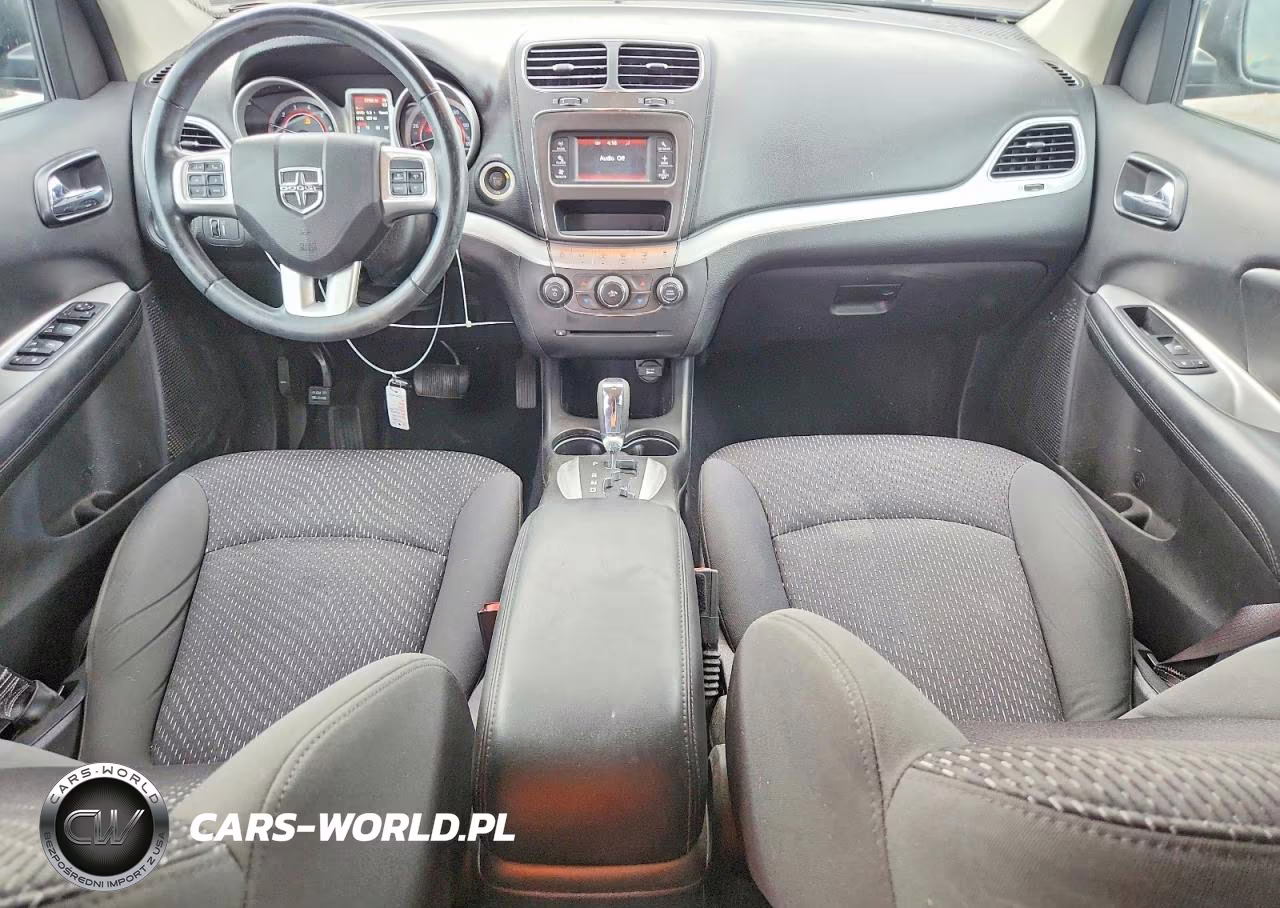 2018 Dodge Journey Se VIN:3C4PDCAB6JT526707 - 8