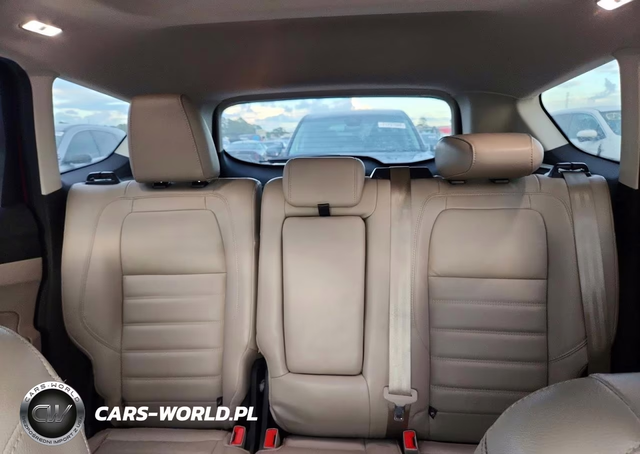 2018 Ford Escape Sel VIN:1FMCU0HD8JUD36395 - 10