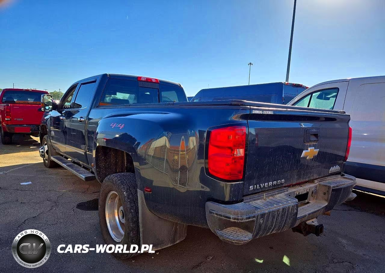 2019 Chevrolet Silverado K3500 High Country VIN:1GC4KYEY1KF145203 - 3