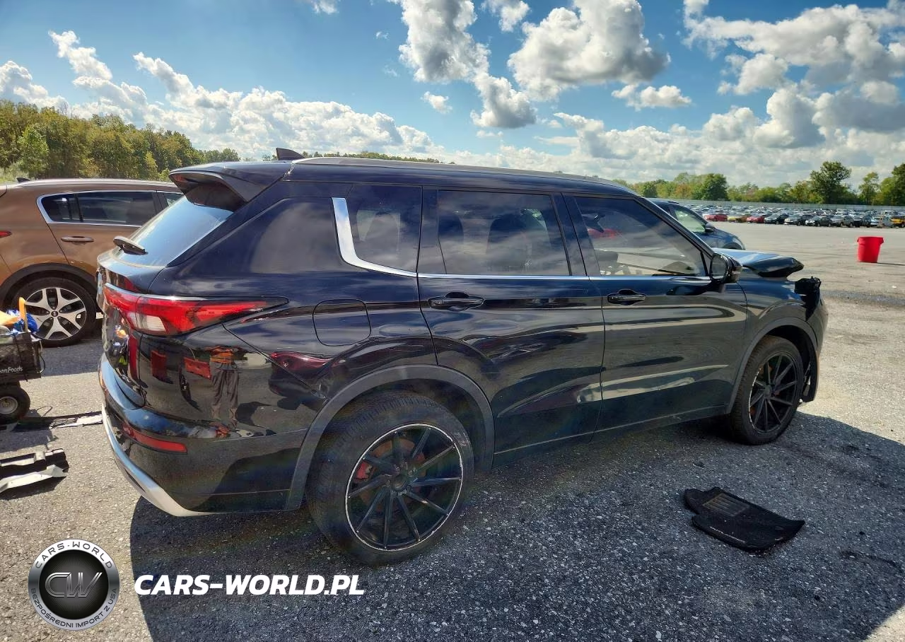 2022 Mitsubishi Outlander Sel VIN:JA4J3VA80NZ045255 - 3
