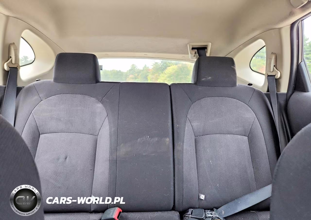 2011 Nissan Rogue S VIN:JN8AS5MV6BW304018 - 10