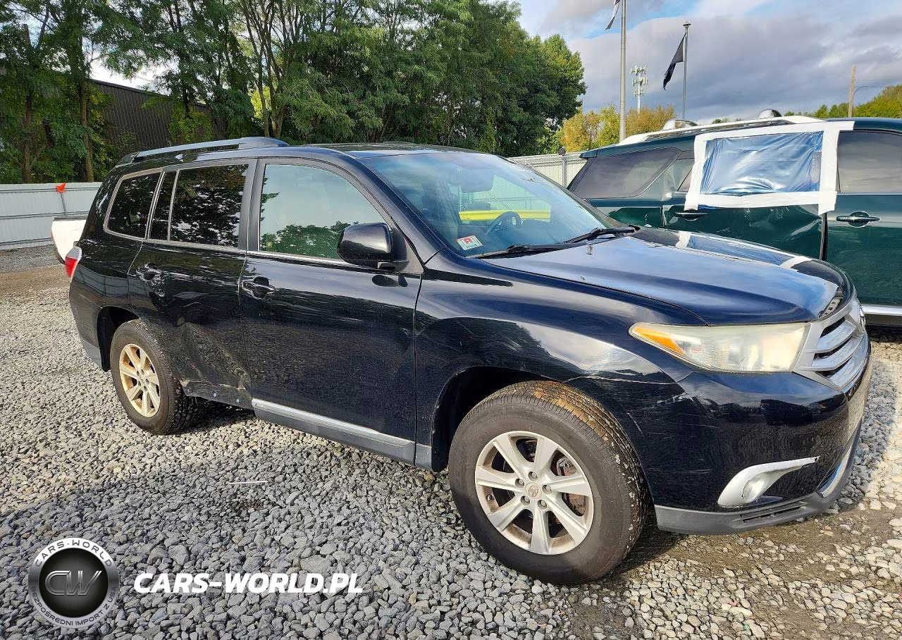 2011 Toyota Highlander Se VIN:5TDBK3EH7BS072820 - 4
