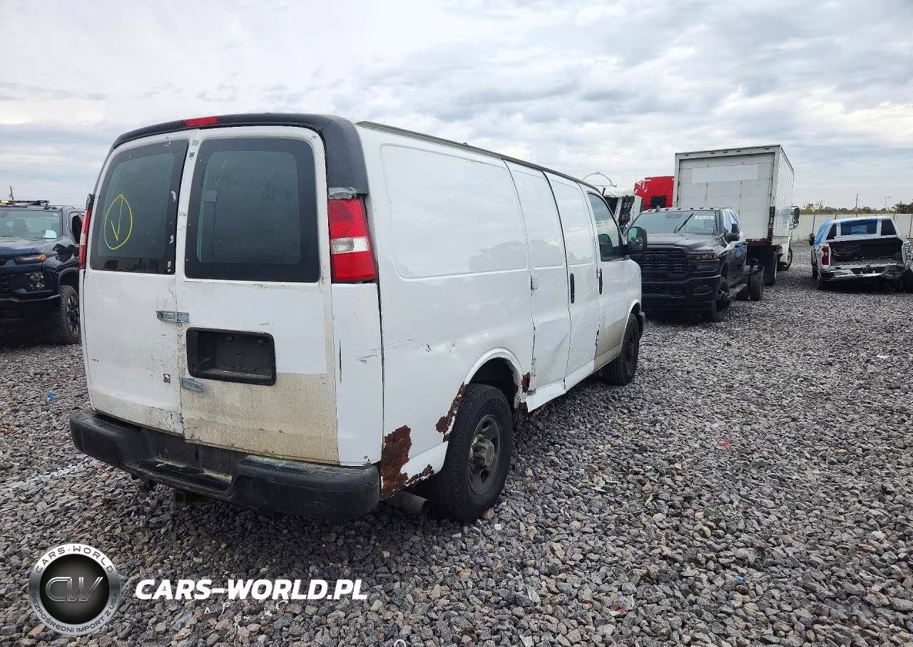 2012 Chevrolet Express G3500 VIN:1GCZGTBA8C1115504 - 3