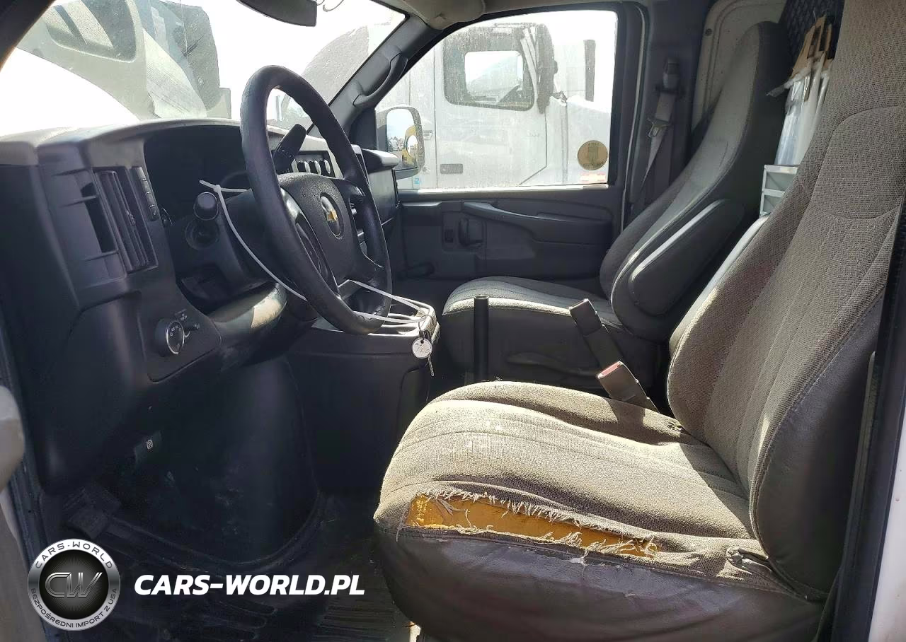 2012 Chevrolet Express G3500 VIN:1GCZGTBA8C1115504 - 7