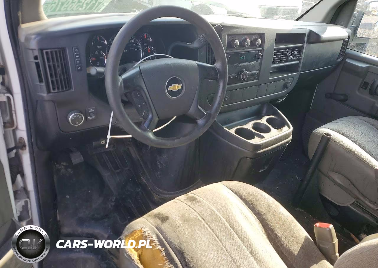 2012 Chevrolet Express G3500 VIN:1GCZGTBA8C1115504 - 8