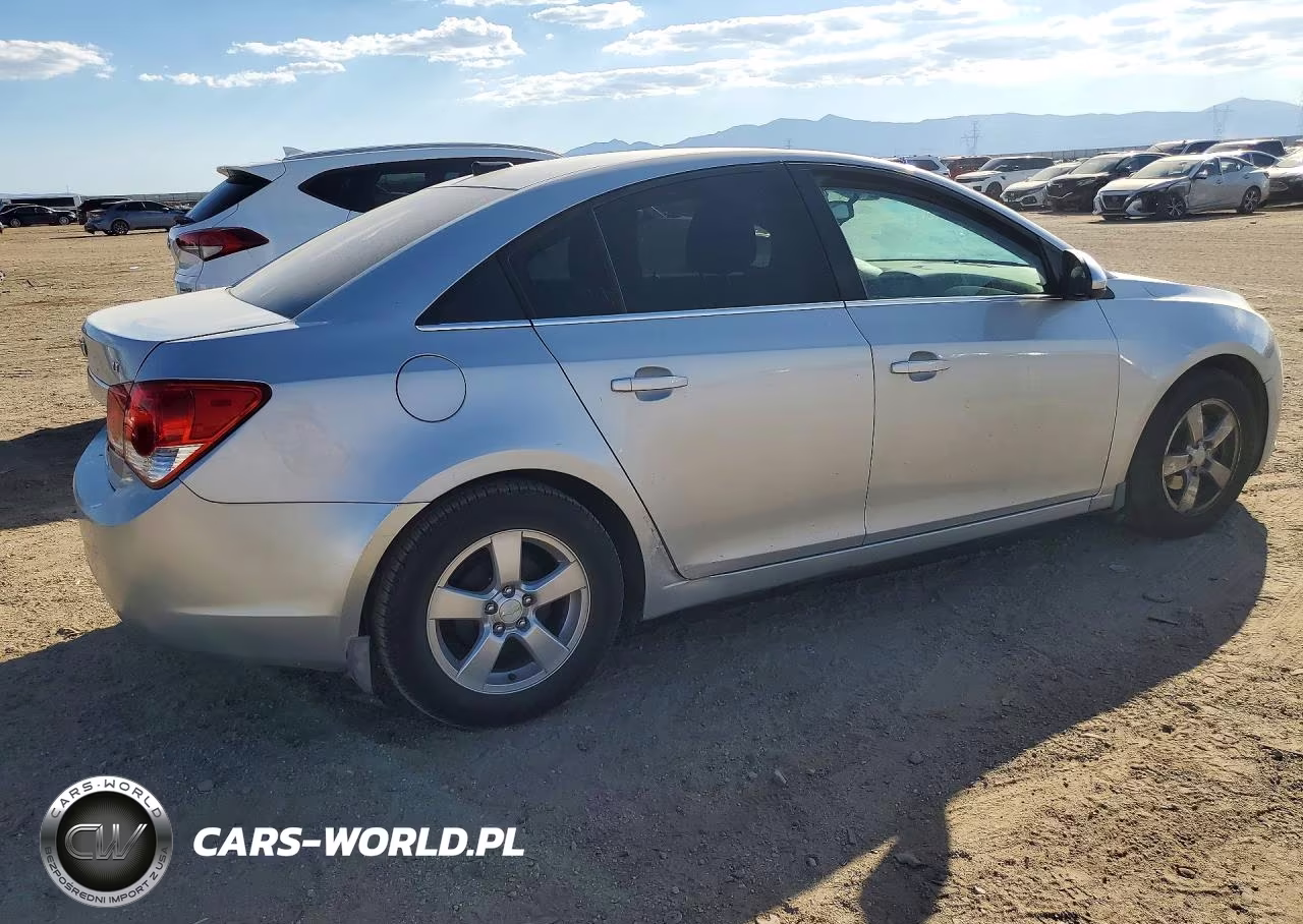 2014 Chevrolet Cruze Lt VIN:1G1PC5SB0E7467363 - 3