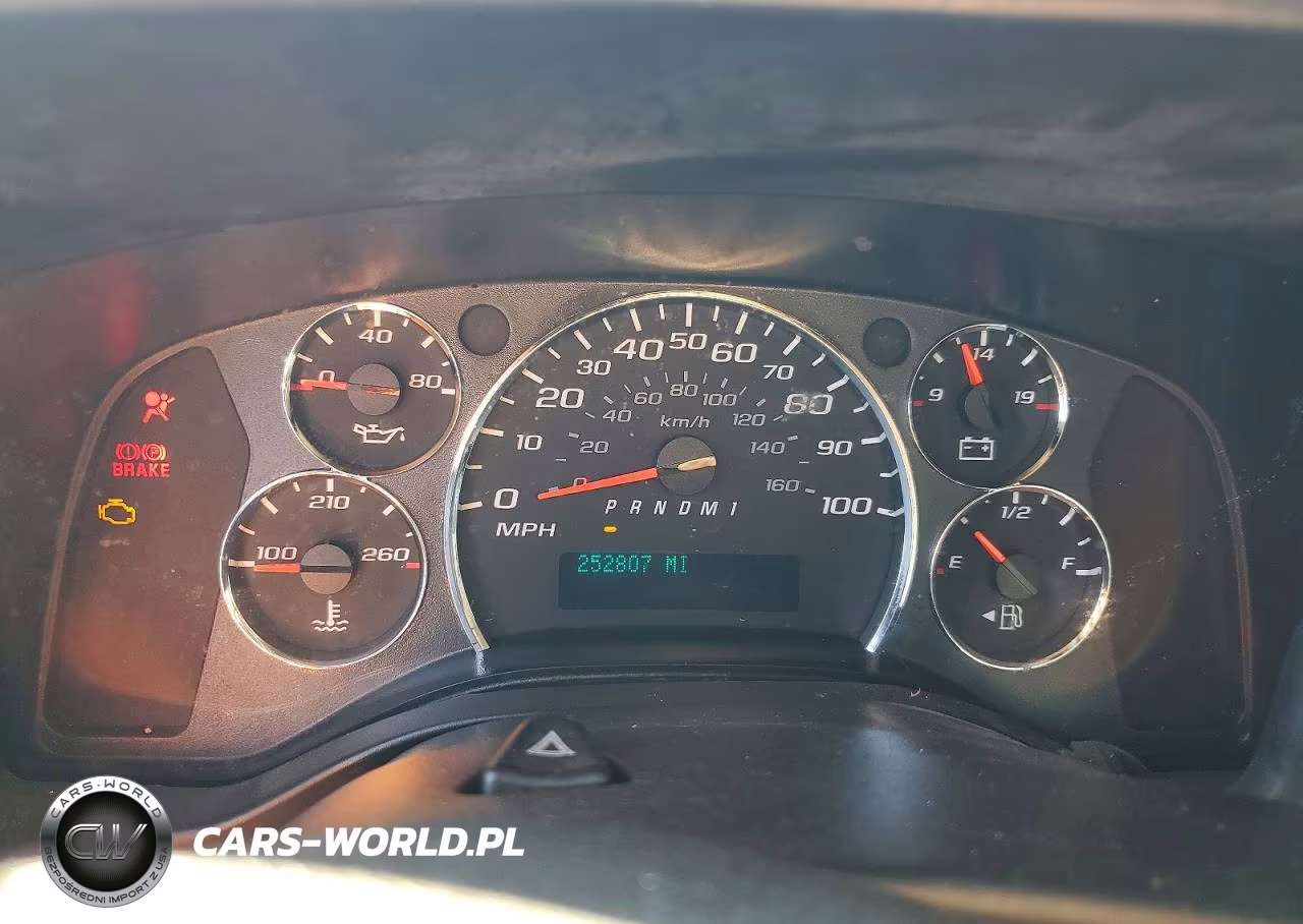 2012 Chevrolet Express G2500 VIN:1GCWGGCA0C1152720 - 9