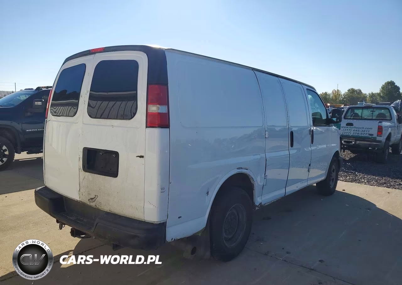 2013 Chevrolet Express G3500 VIN:1GCZGTBA6D1144906 - 3