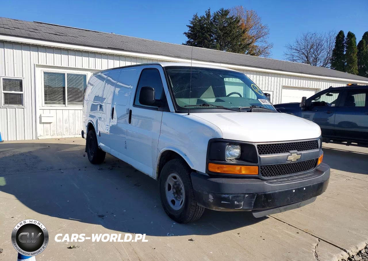 2013 Chevrolet Express G3500 VIN:1GCZGTBA6D1144906 - 4