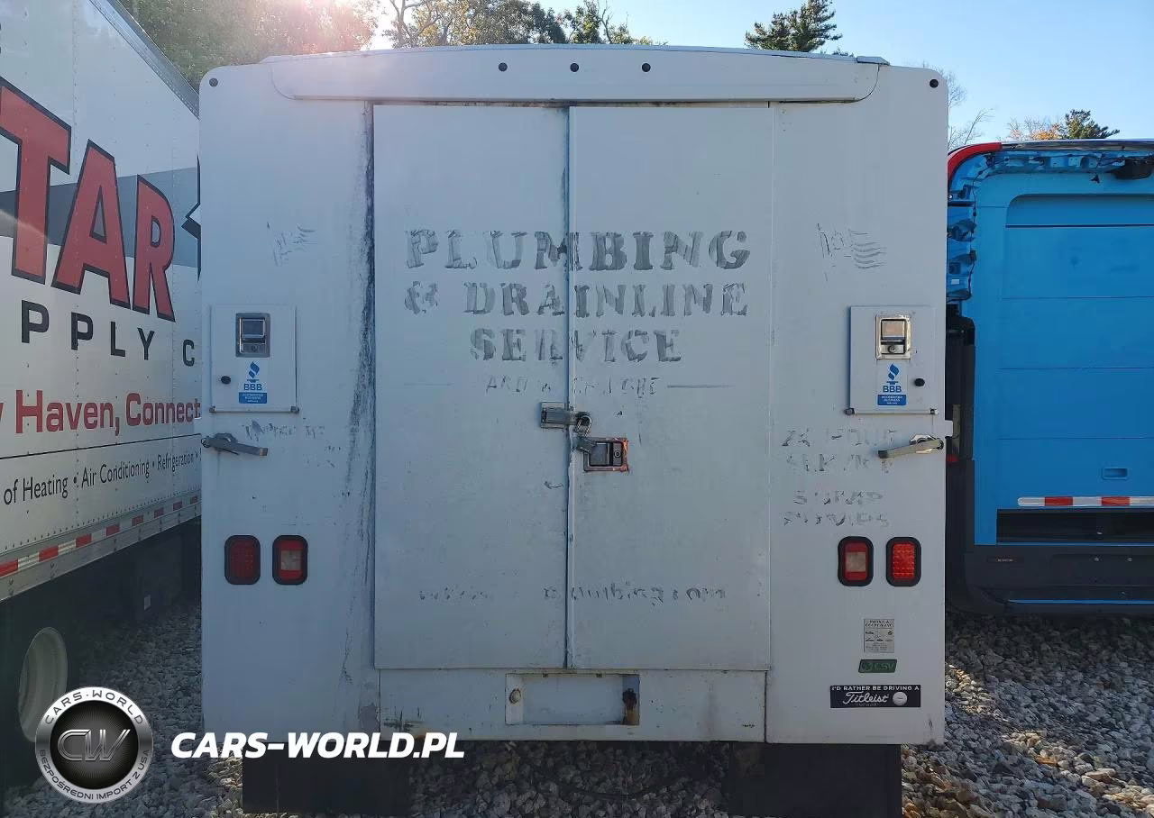 2010 Ford Econoline E350 Super Duty Cutaway Van VIN:1FDWE3FL7ADB01086 - 6