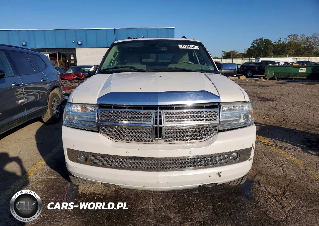 2011 Lincoln Navigator VIN:5LMJJ2J59BEJ07005 - 5