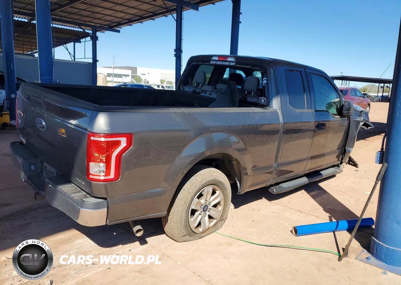 2015 Ford F150 Super Cab VIN:1FTEX1C83FKF16424 - 3