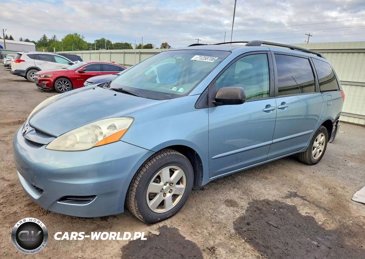 2006 Toyota Sienna Le 7 Passenger