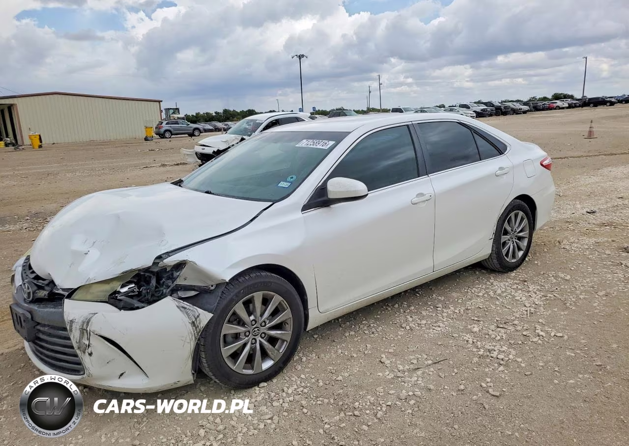 2016 Toyota Camry Xle