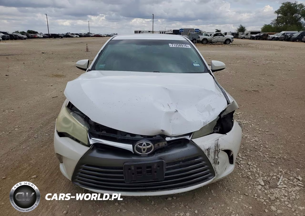 2016 Toyota Camry Xle VIN:4T1BF1FK3GU163276 - 5