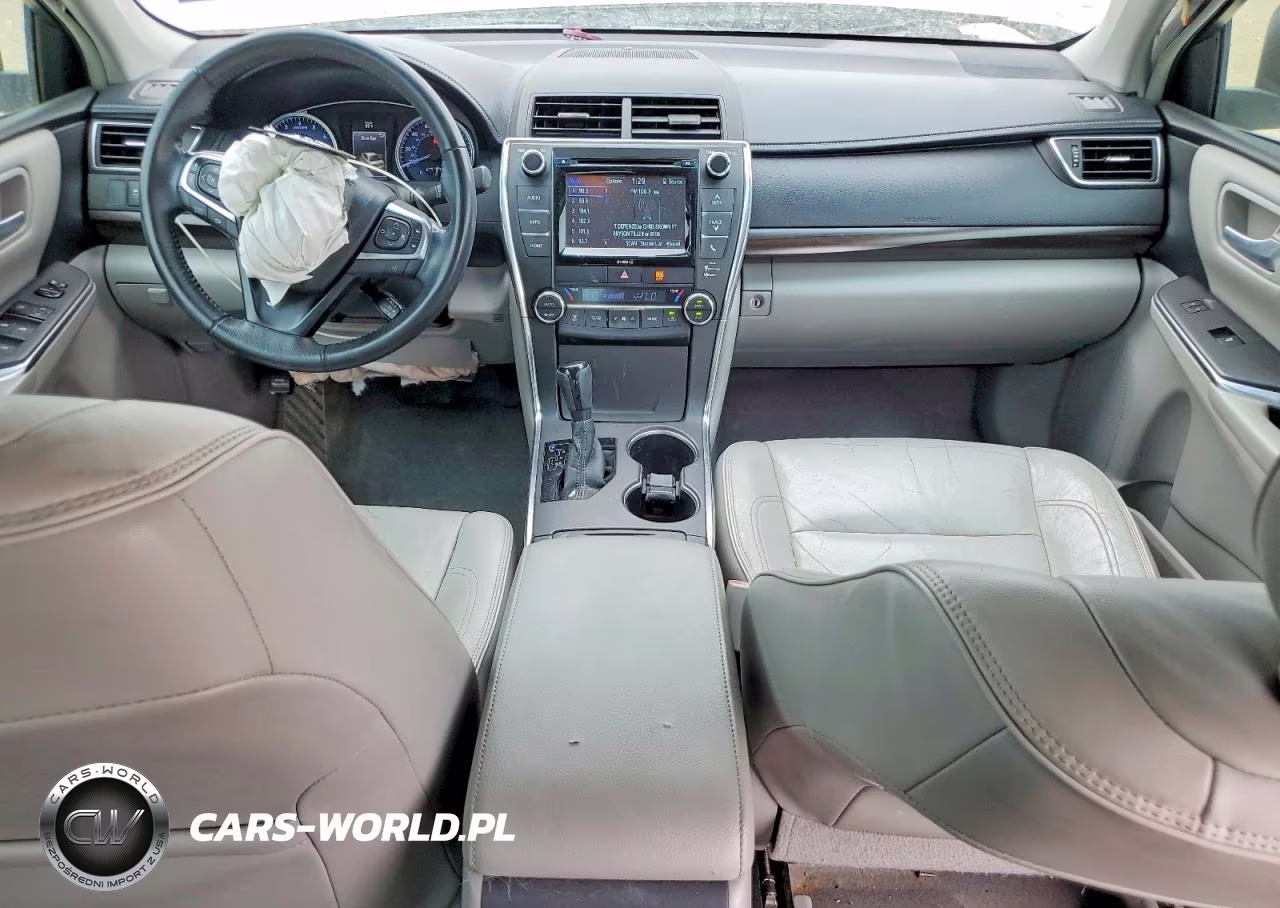 2016 Toyota Camry Xle VIN:4T1BF1FK3GU163276 - 8