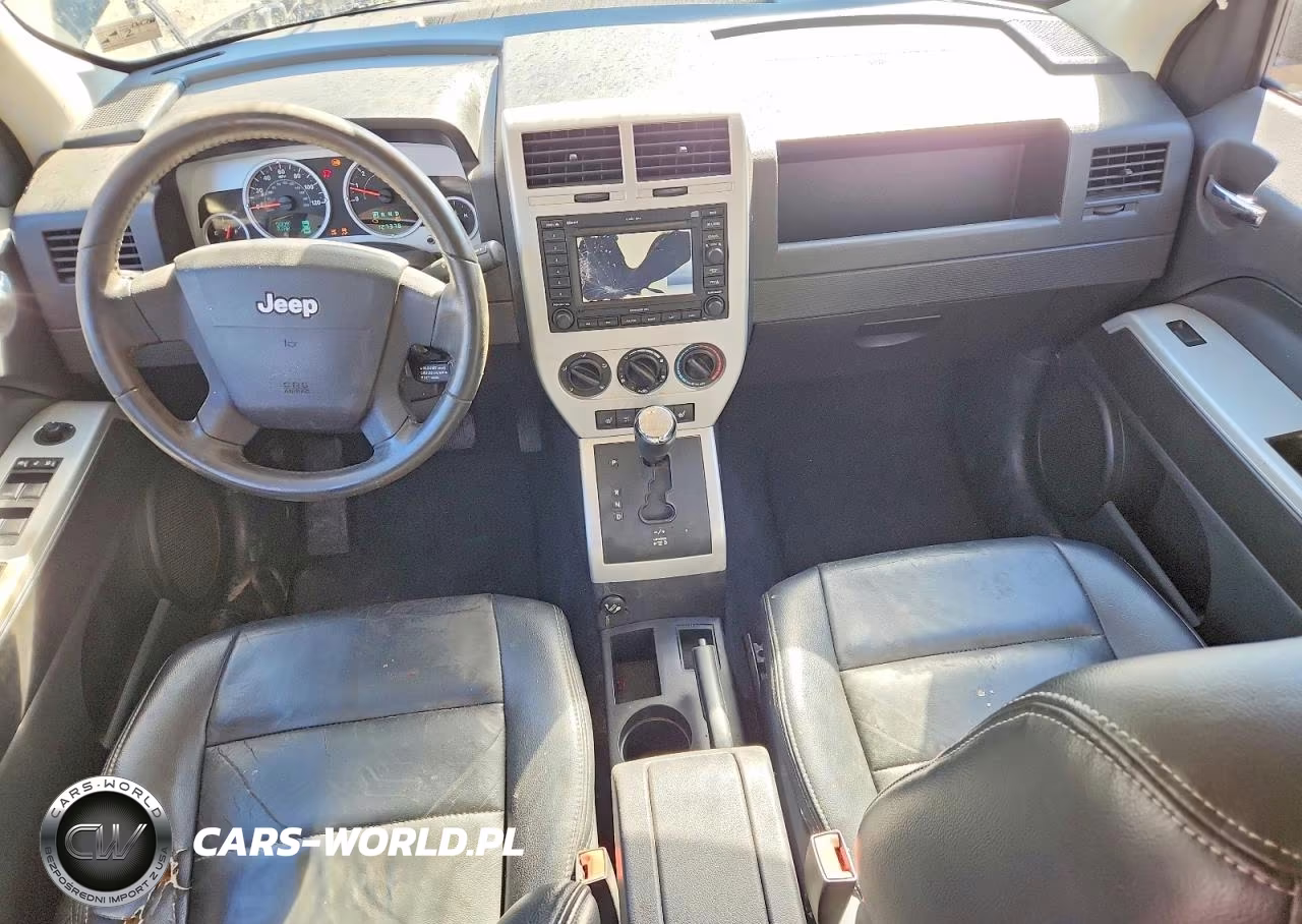 2008 Jeep Patriot Limited VIN:1J8FT48W68D631866 - 8
