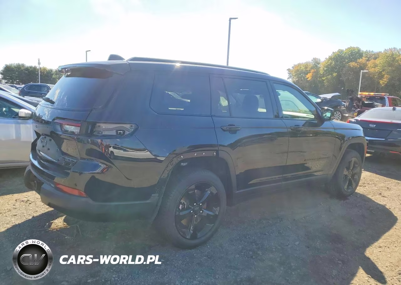 2025 Jeep Grand Cherokee L Limited VIN:1C4RJKBGXS8739603 - 3