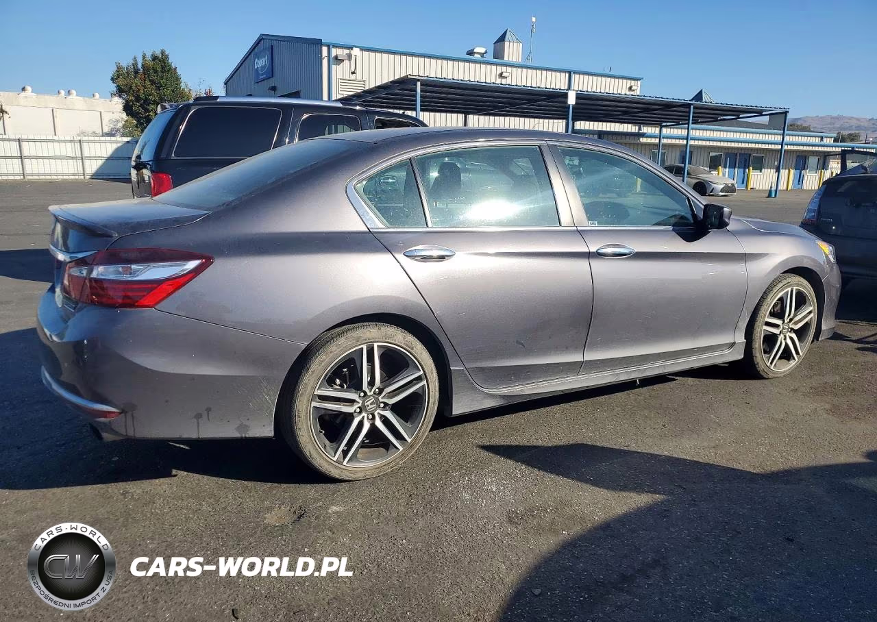 2017 Honda Accord Sport Special Edition VIN:1HGCR2F14HA286926 - 3