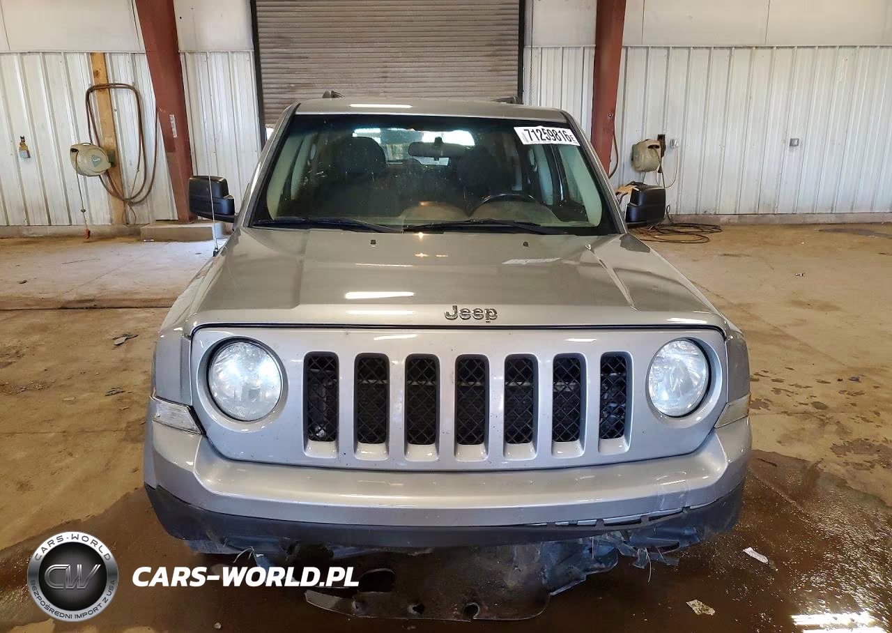 2014 Jeep Patriot Latitude VIN:1C4NJRFB5ED847970 - 5
