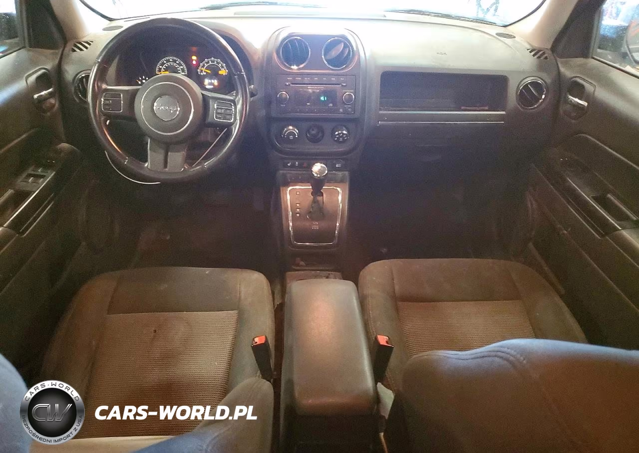 2014 Jeep Patriot Latitude VIN:1C4NJRFB5ED847970 - 8