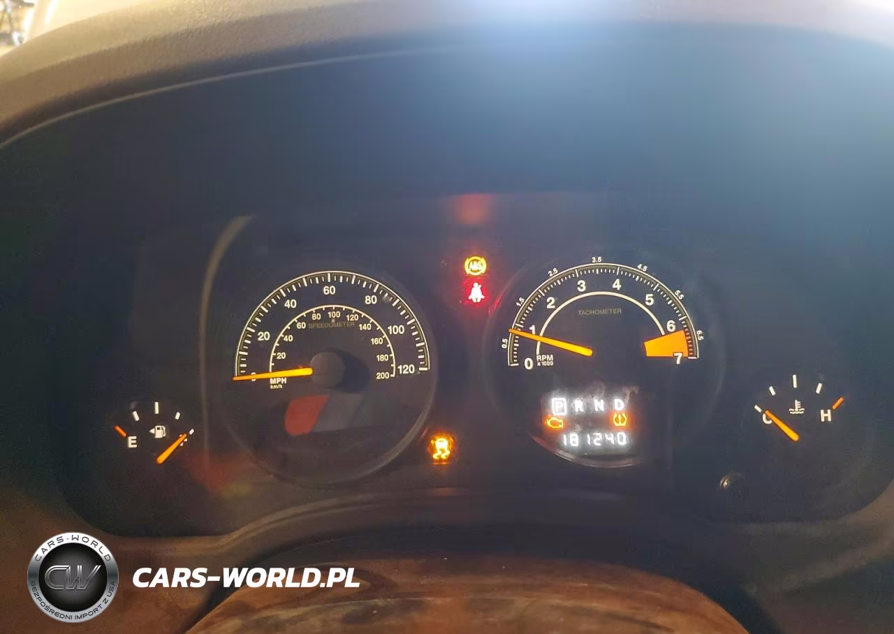 2014 Jeep Patriot Latitude VIN:1C4NJRFB5ED847970 - 9