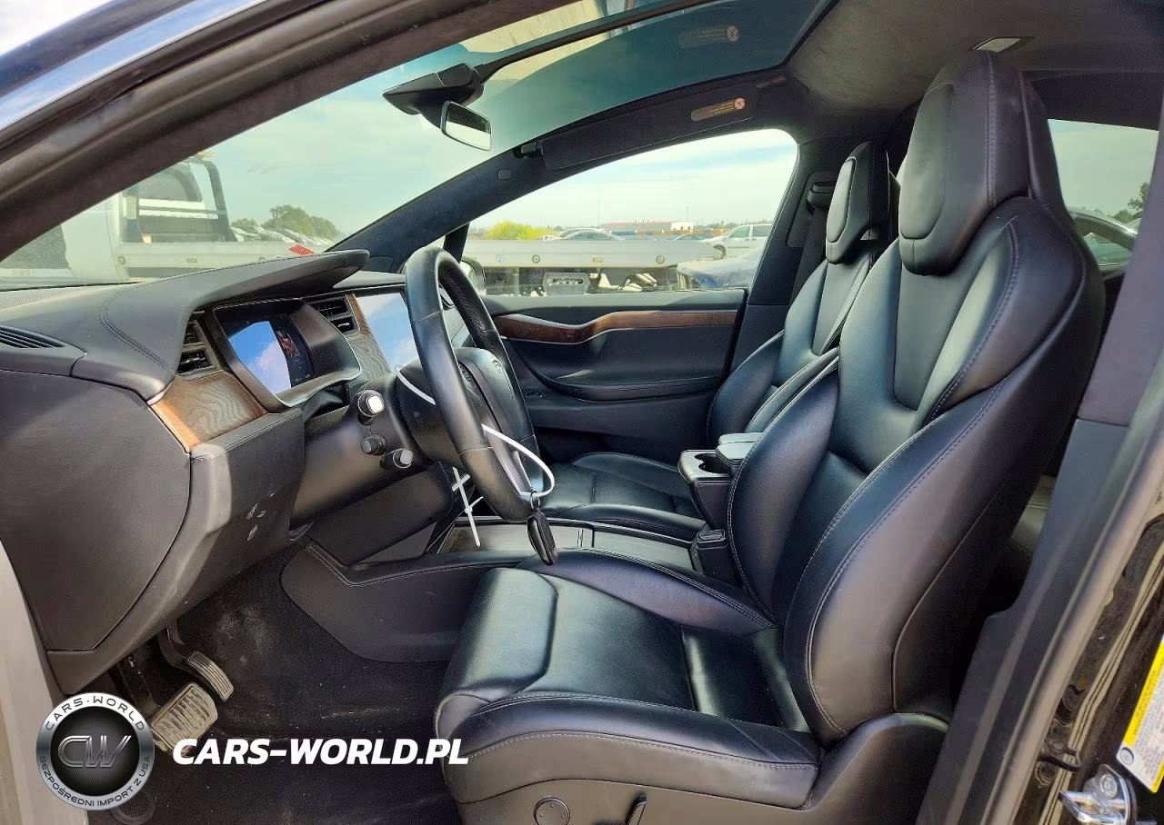 2018 Tesla Model X VIN:5YJXCAE26JF124489 - 7