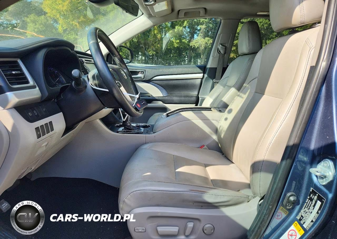 2019 Toyota Highlander Xle VIN:5TDKZRFH9KS333247 - 7