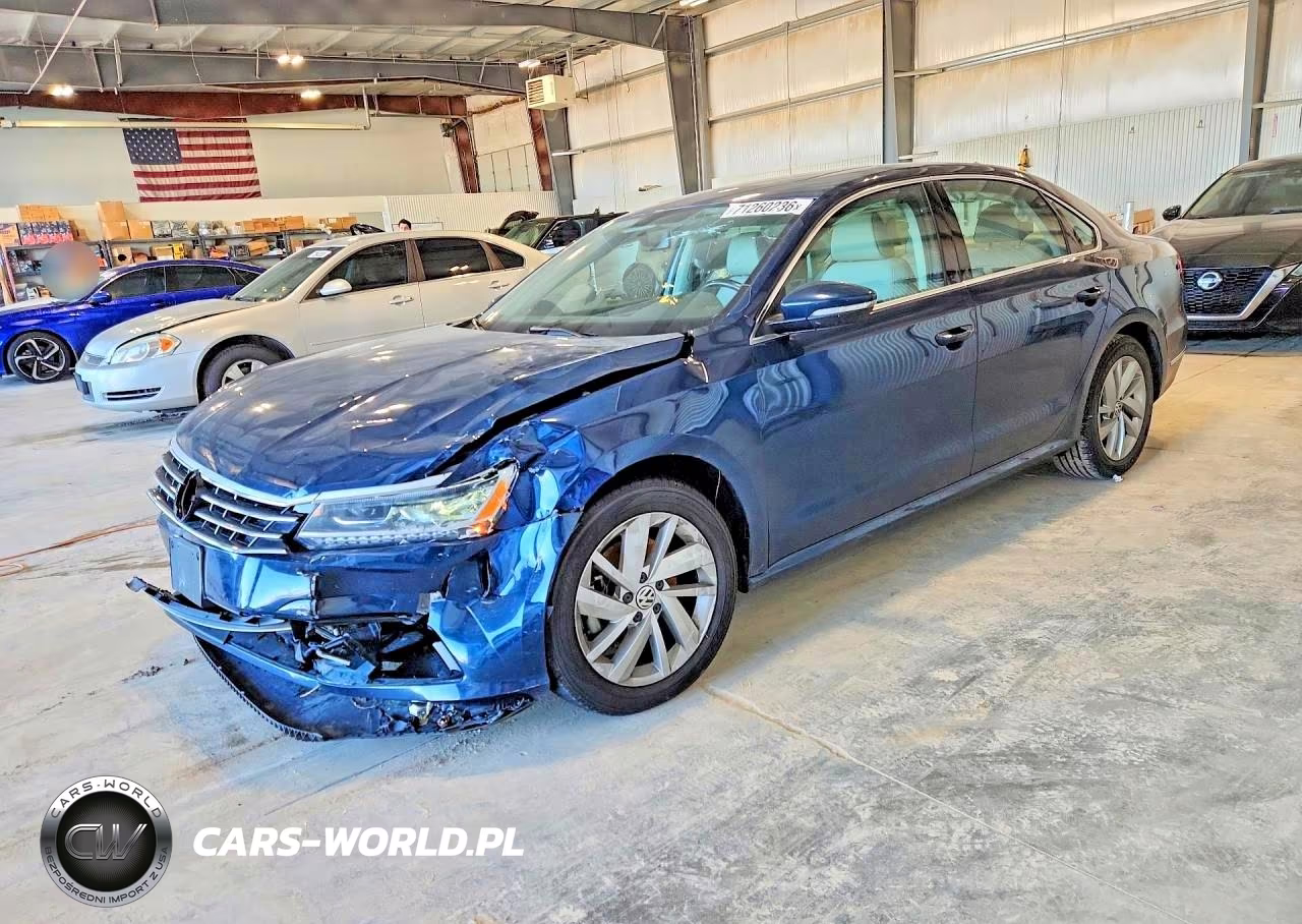2018 Volkswagen Passat Se VIN:1VWBA7A33JC043378 - 1