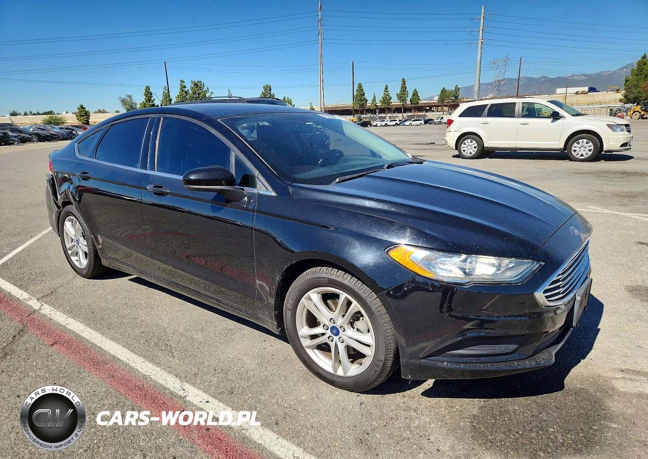 2018 Ford Fusion Se VIN:3FA6P0HD9JR158762 - 4