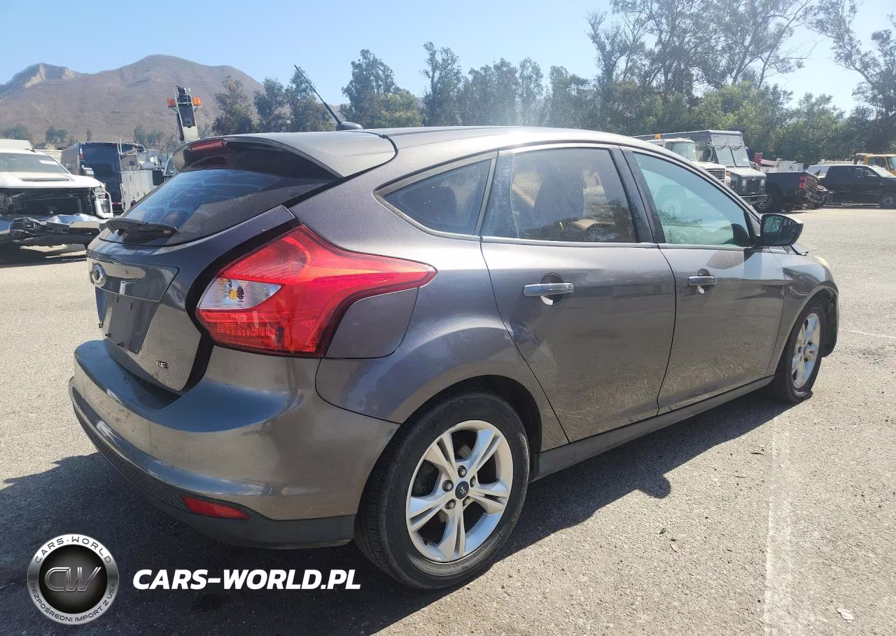 2012 Ford Focus Se VIN:1FAHP3K26CL279252 - 3