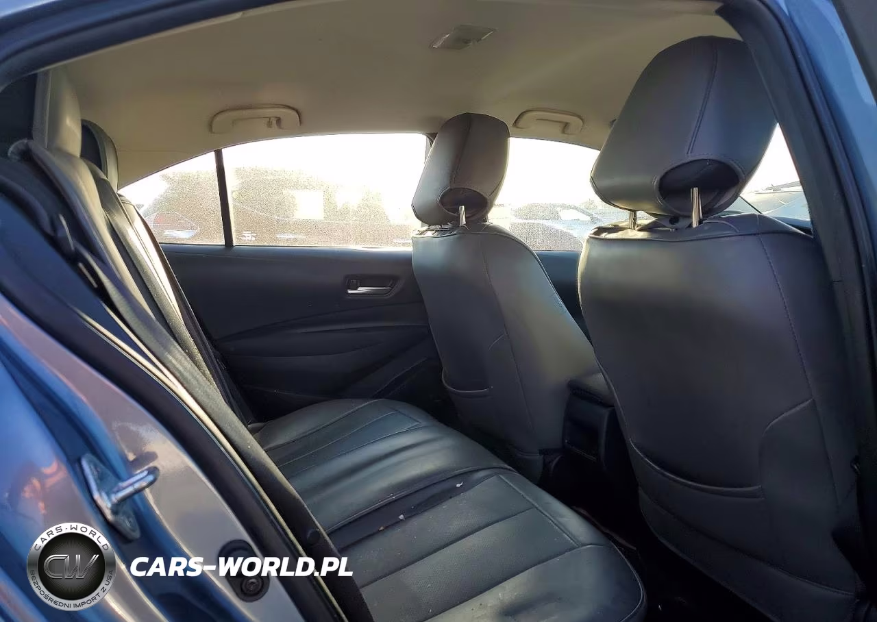 2020 Toyota Corolla Le VIN:5YFEPRAE3LP008622 - 10