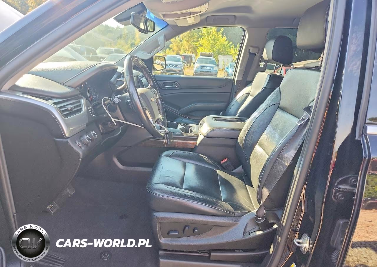 2019 Chevrolet Suburban K1500 Lt VIN:1GNSKHKC5KR141984 - 7