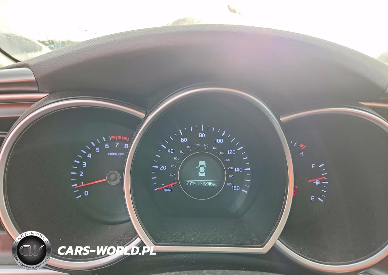 2015 Kia Optima Lx VIN:5XXGM4A7XFG391249 - 9