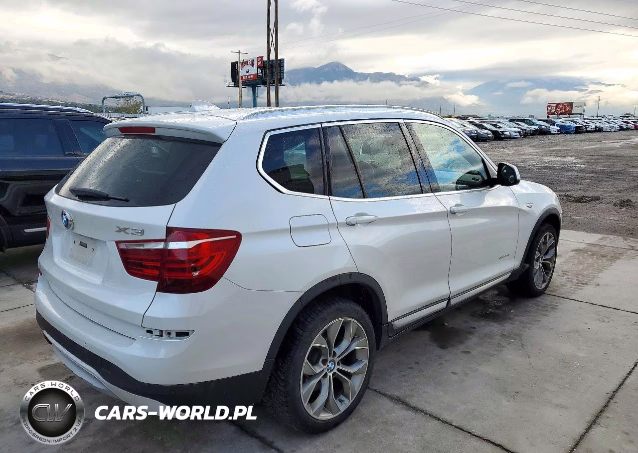 2016 BMW X3 xDrive28I VIN:5UXWX9C50G0D71821 - 3