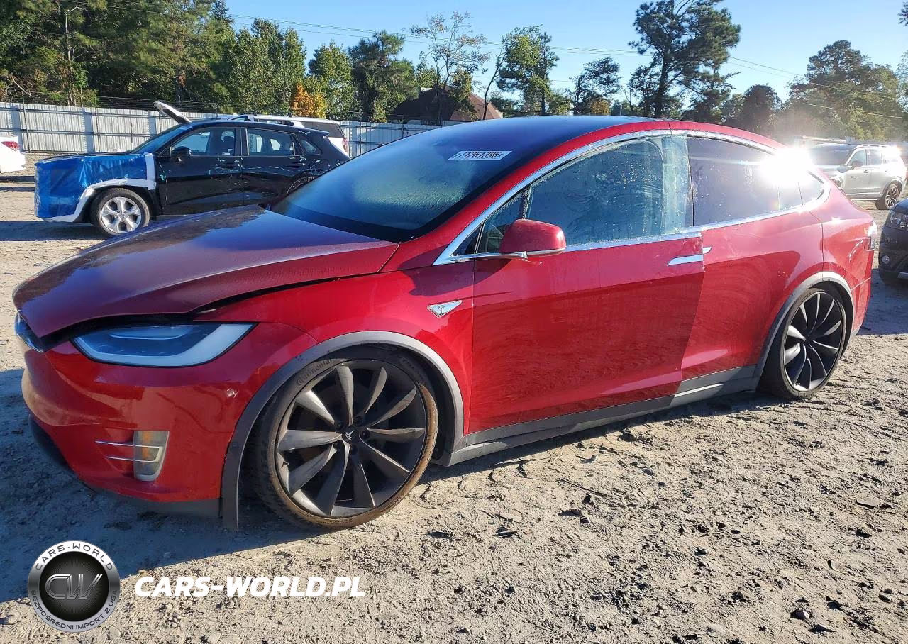 2016 Tesla Model X VIN:5YJXCBE20GF015119 - 1