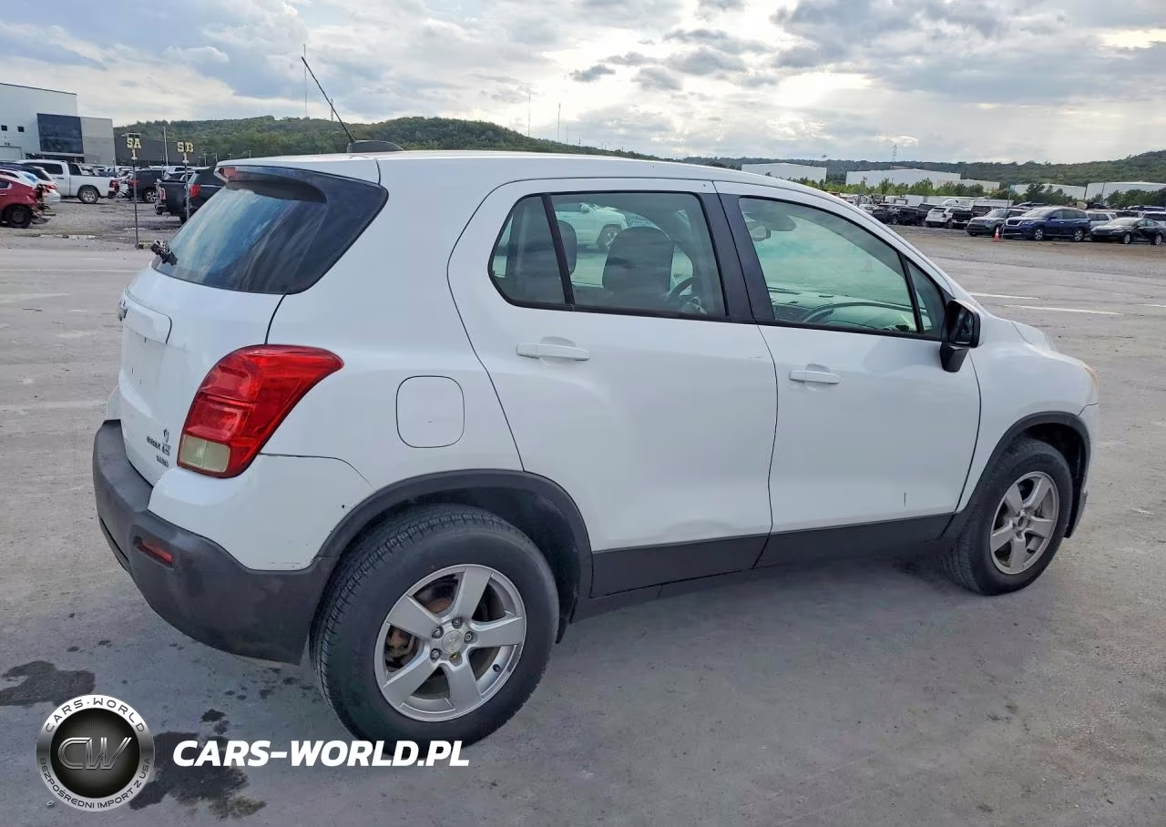2016 Chevrolet Trax Ls VIN:KL7CJNSB0GB673095 - 3