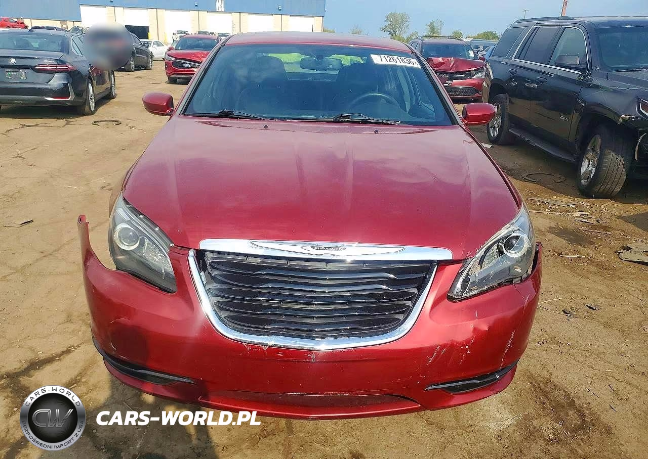 2013 Chrysler 200 Limited VIN:1C3CCBCG9DN751510 - 5