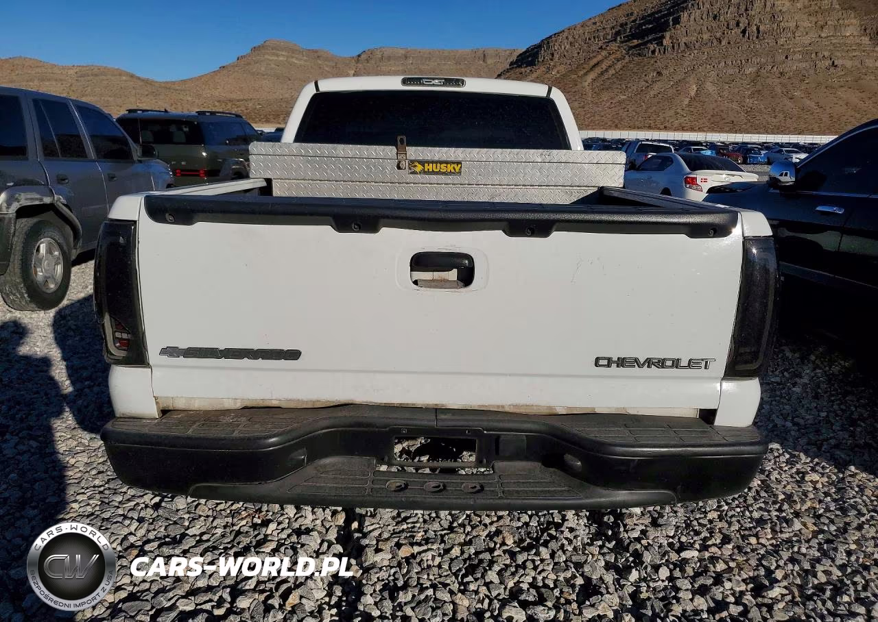 2003 Chevrolet Silverado C1500 VIN:2GCEC19V531105241 - 6