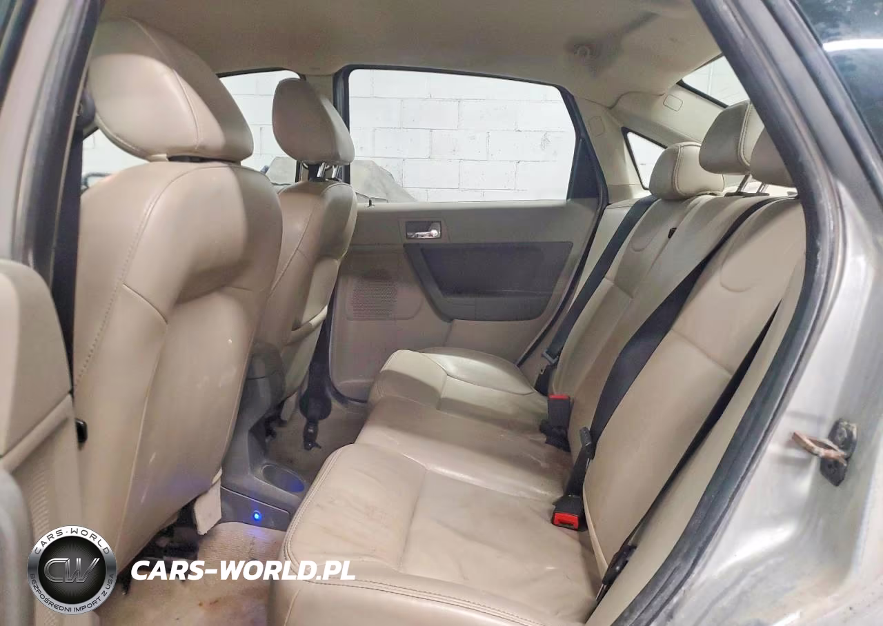 2009 Ford Focus Ses VIN:1FAHP36N79W118355 - 10