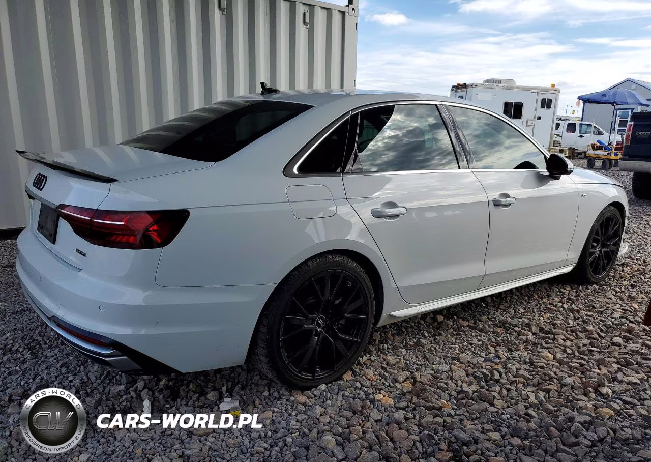2022 Audi A4 S Line Quattro VIN:WAUEAAF44NN015272 - 3