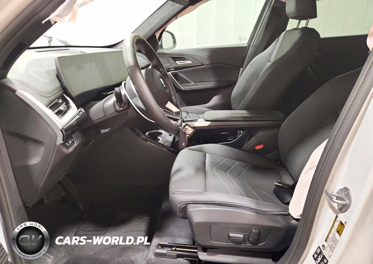 2026 BMW X1 xDrive28I VIN:WBX73EF0XT5665850 - 7