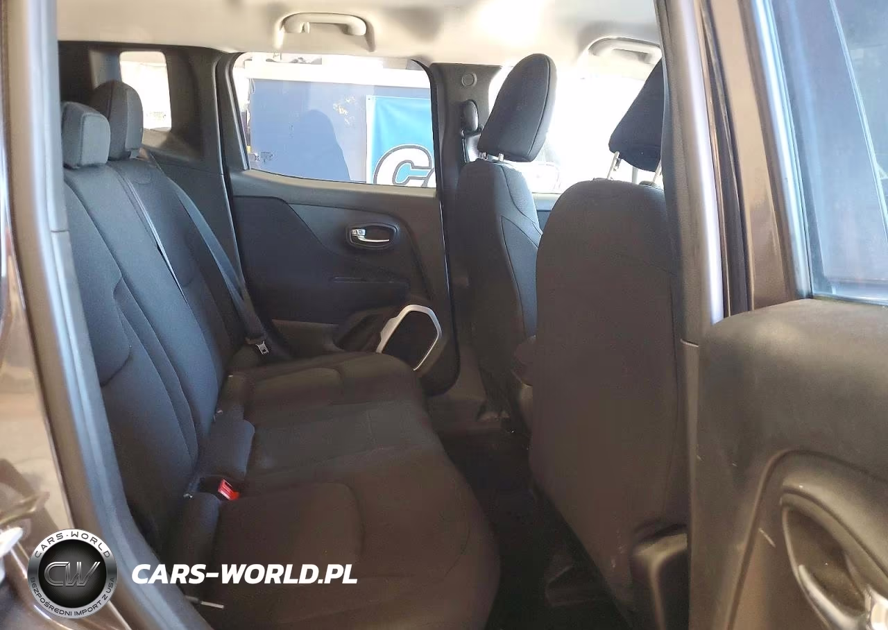 2018 Jeep Renegade Sport VIN:ZACCJAAB8JPH01249 - 10