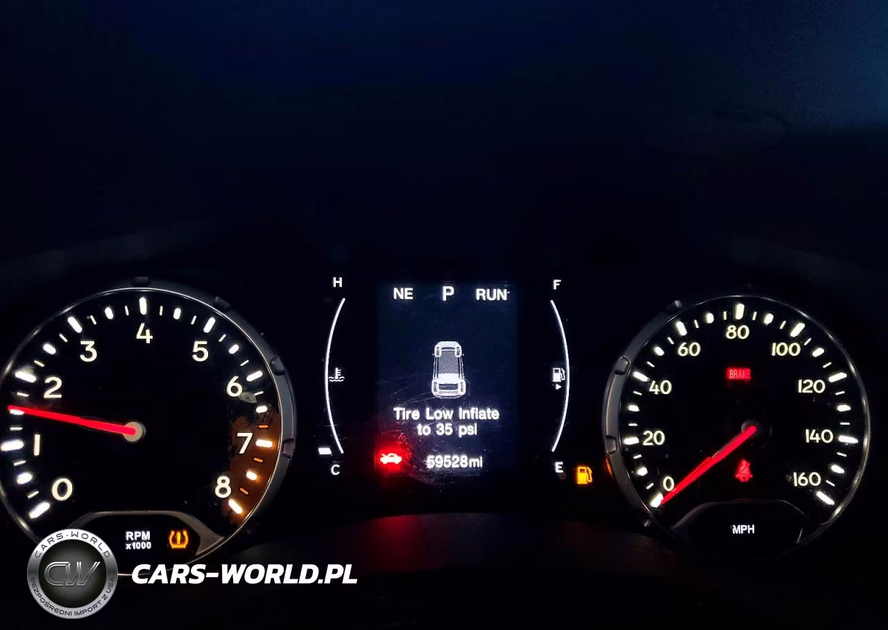 2018 Jeep Renegade Sport VIN:ZACCJAAB8JPH01249 - 9