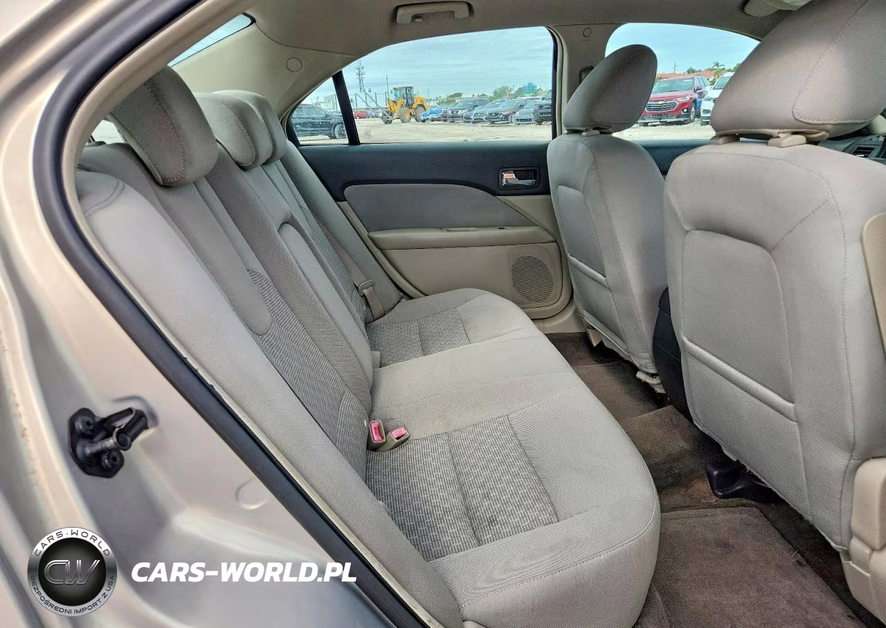 2010 Ford Fusion Se VIN:3FAHP0HG2AR214320 - 10